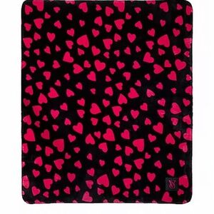 Victoria's Secret plush heart valentines day, BLACK PINK Blanket